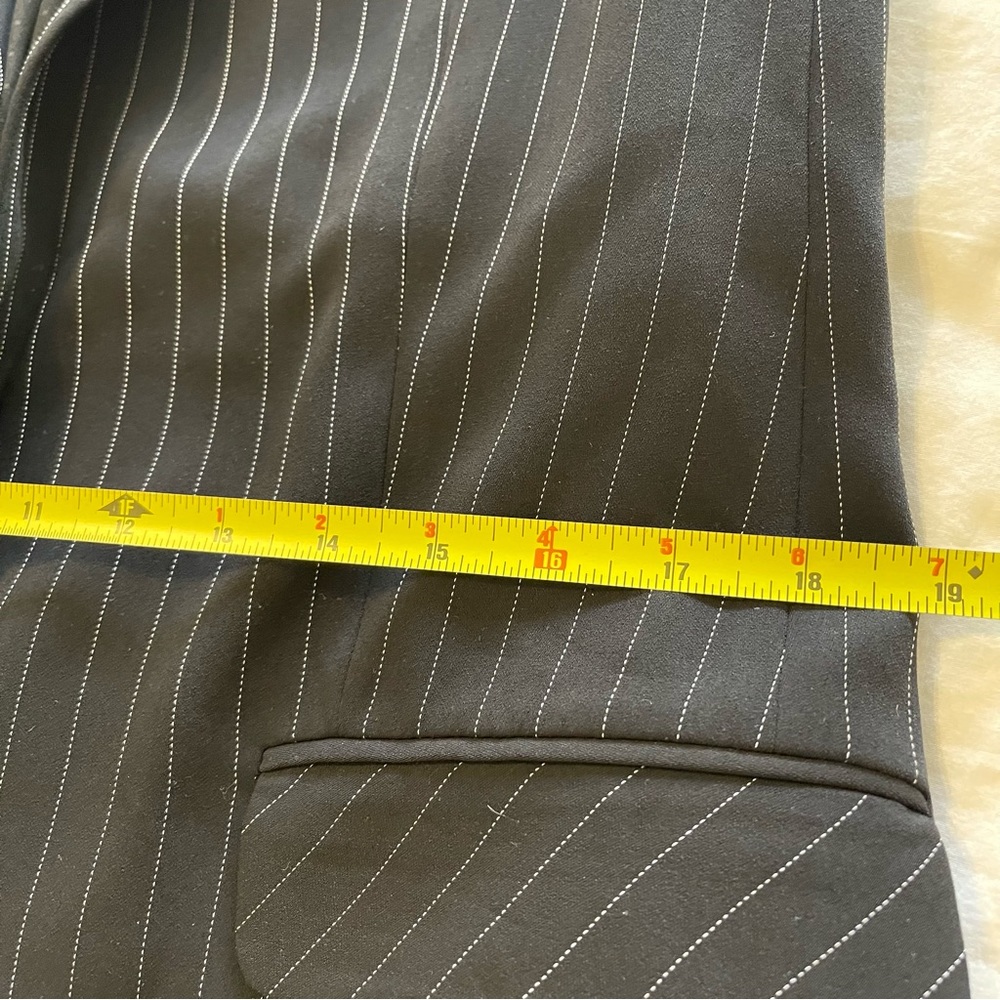 Express One Button Blazer - Picture 10 of 15
